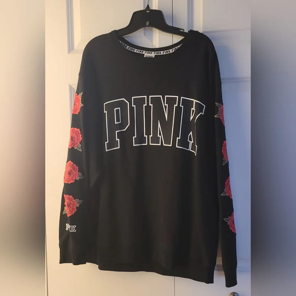 Victoria's Secret PINK Campus Crew Black Embroidered Red Rose Floral Sweatshirt - Picture 3 of 4